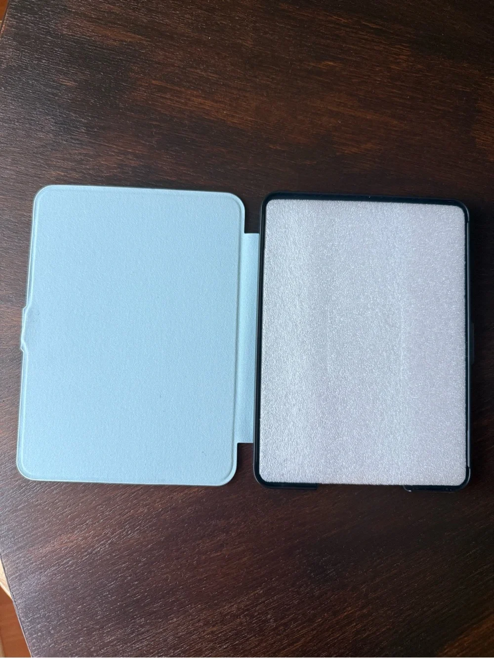 NWOT Light Blue Tablet Case Cover – Slim Protective Folio